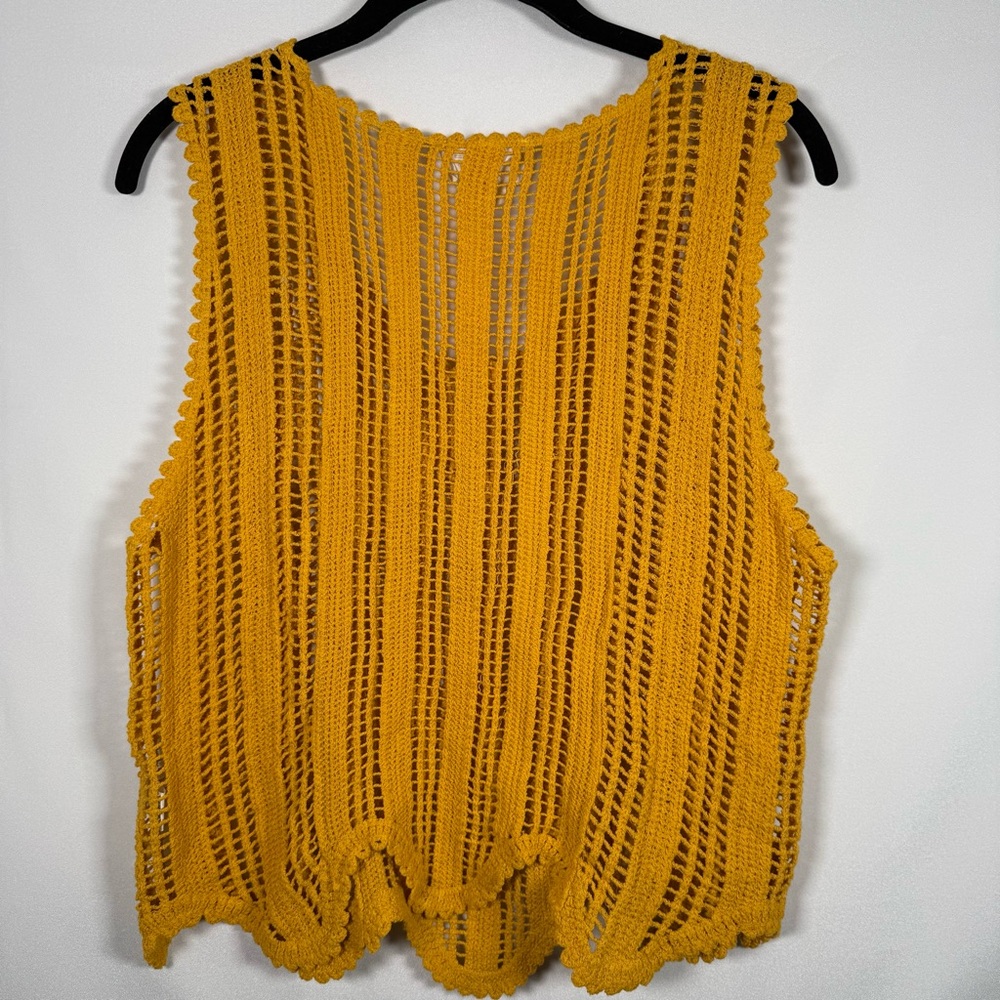 Love Riche Gold Ribbed‎ Cropped Tank Top - Picture 4 of 7